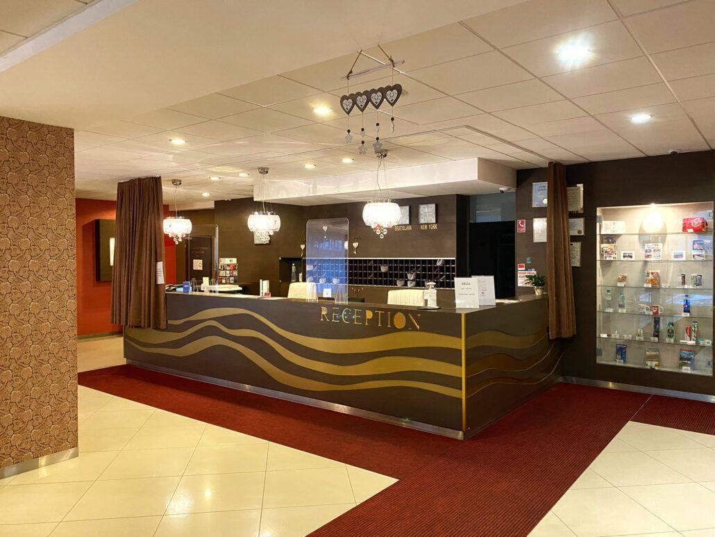 Hotel Barónka Bratislava Exterior foto